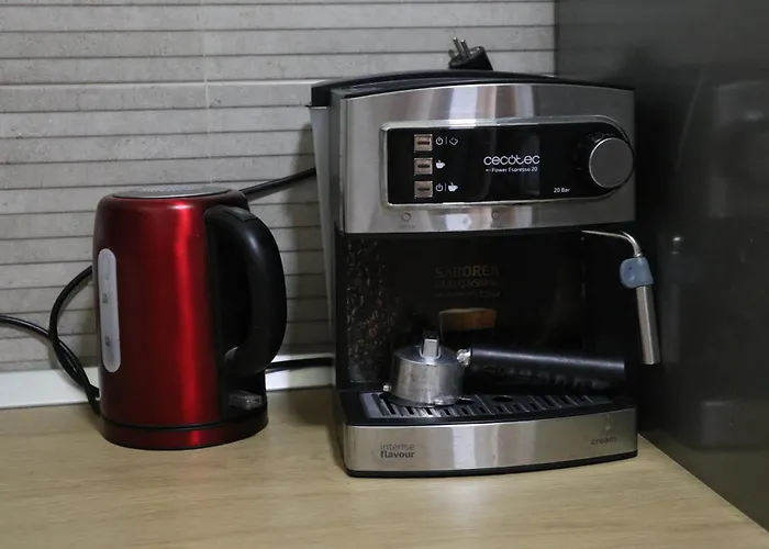 Happy Granadilla De Abona