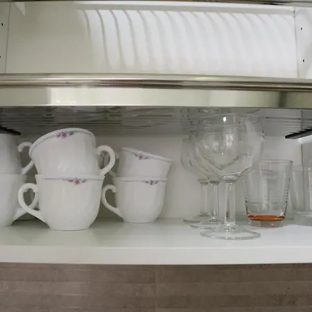 بيت ضيافة Happy