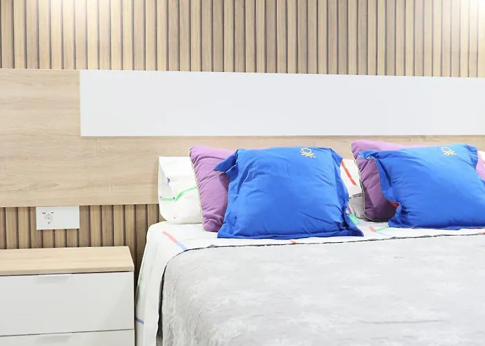 Happy Granadilla De Abona