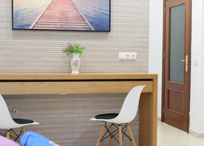 Happy Guest house 3*